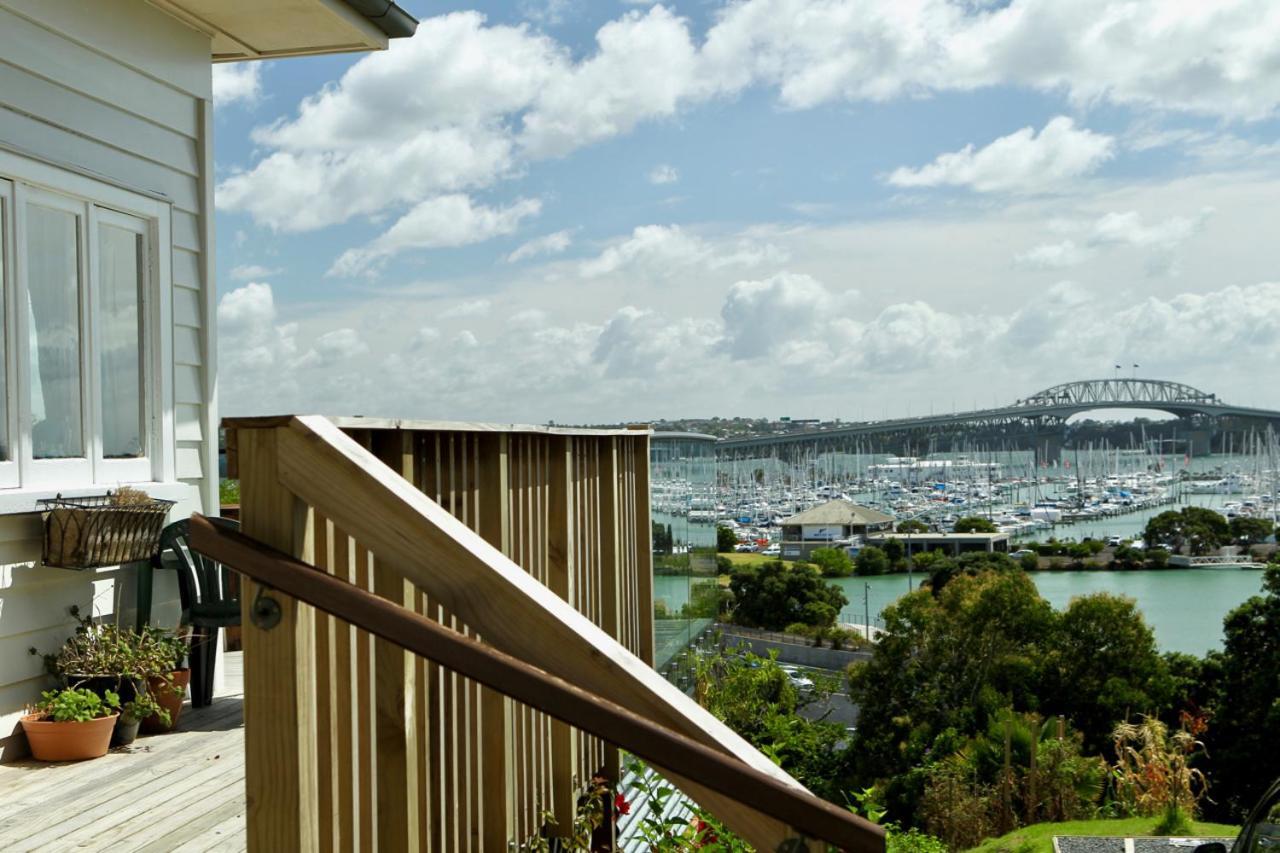 Million Dollar View Villa Auckland Exterior photo